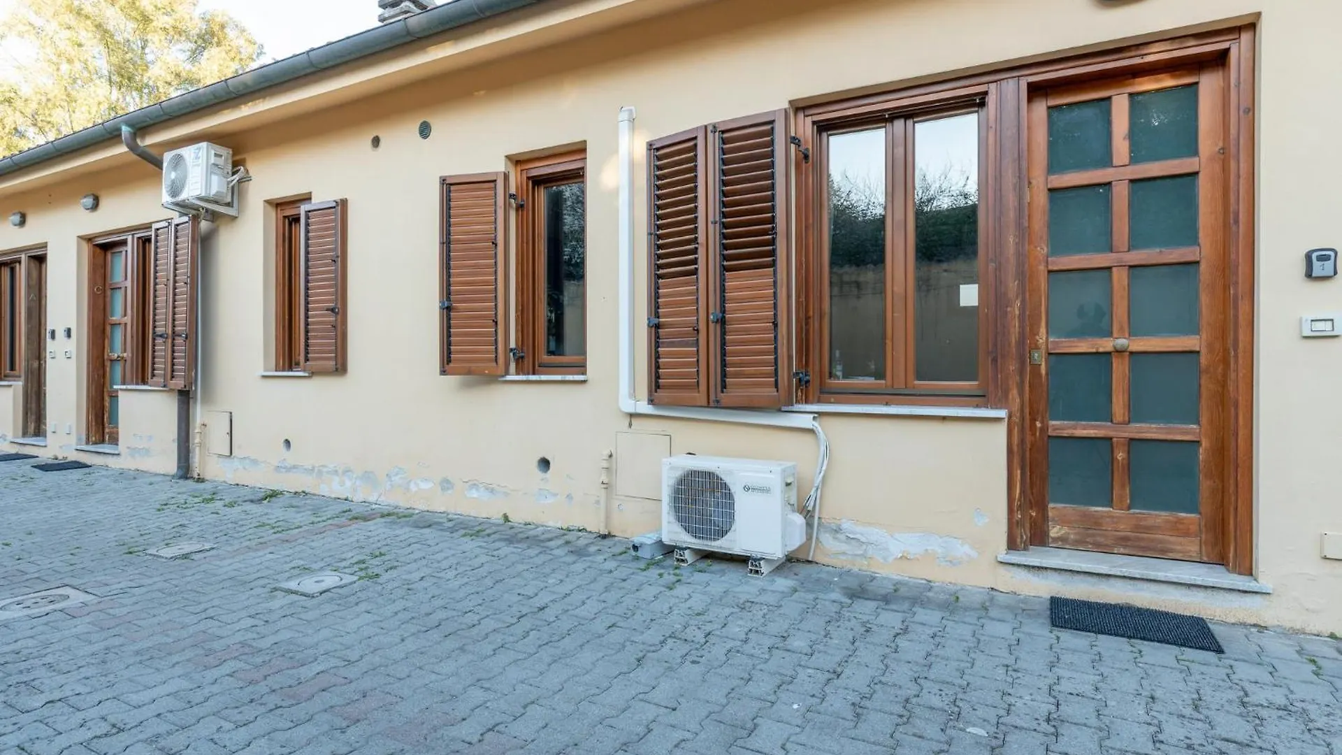 Four Shades Of Pisa Apartments Włochy